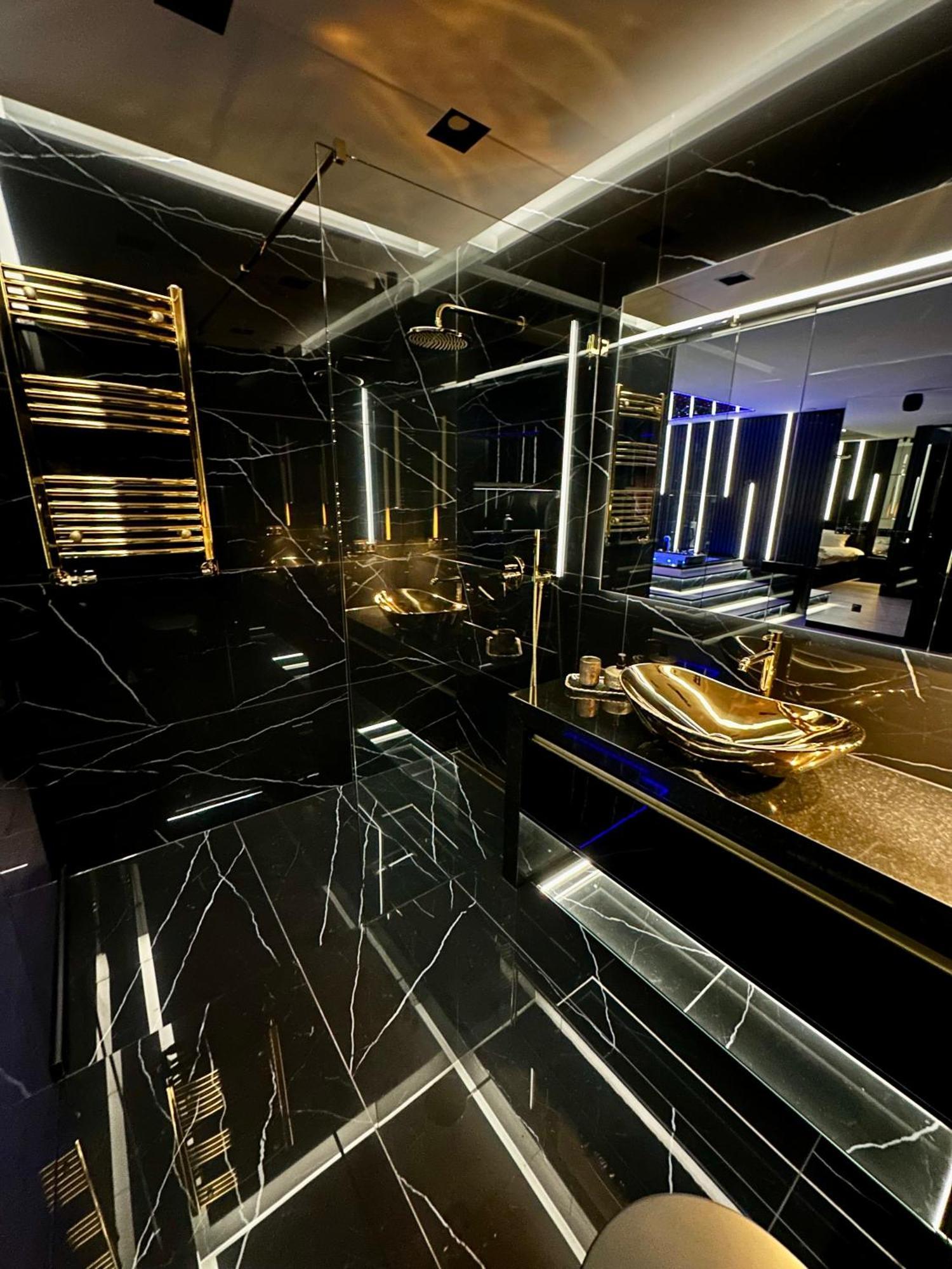 Masarska 6 Vip Apartamenty Jacuzzi كراكوفيا المظهر الخارجي الصورة