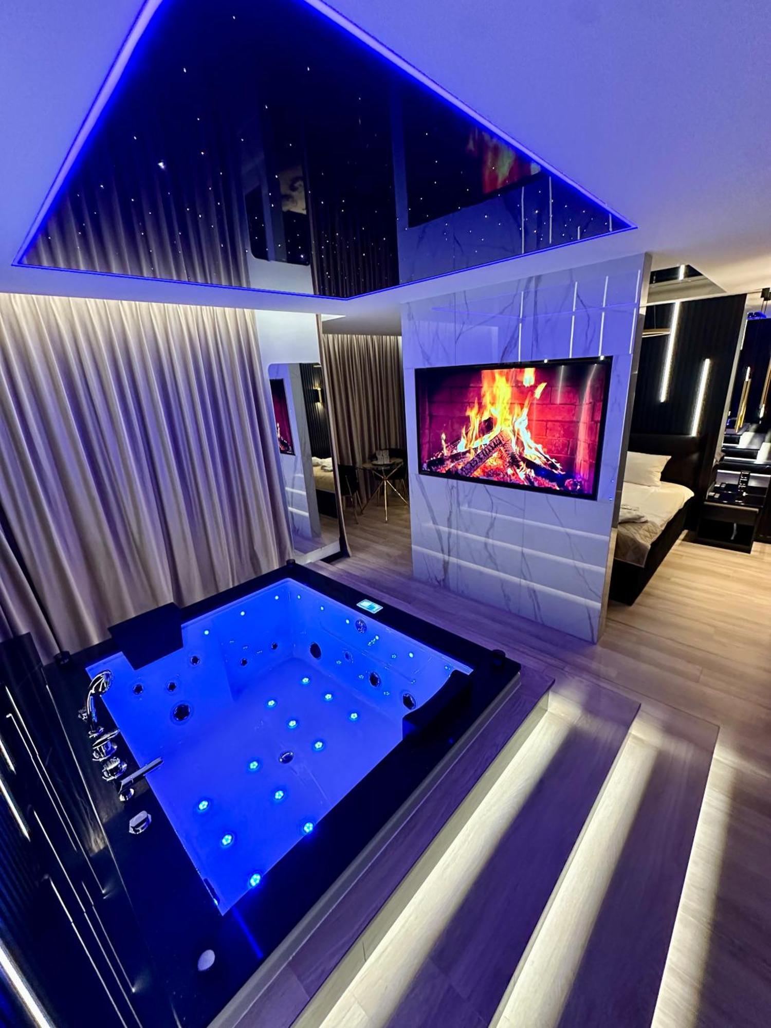 Masarska 6 Vip Apartamenty Jacuzzi كراكوفيا المظهر الخارجي الصورة